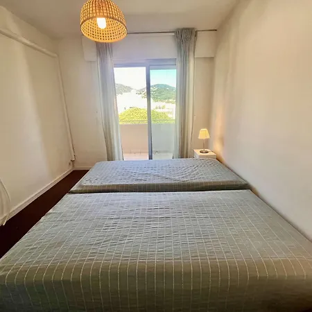 : 2 Pieces, A 300m Plage, Clim, Balcon - Fr-1-226b-331 *